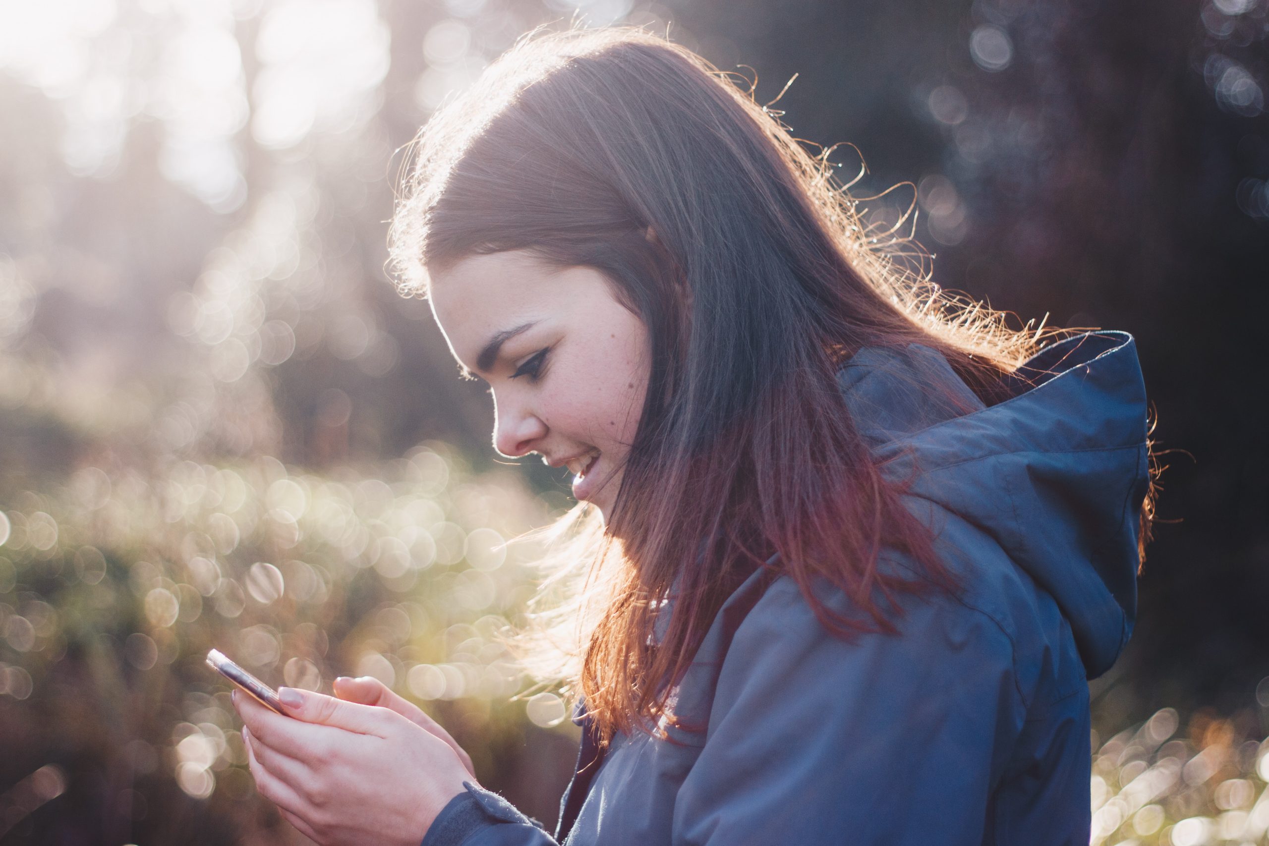 teen texting