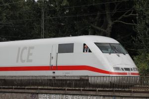 ICE (fast train)